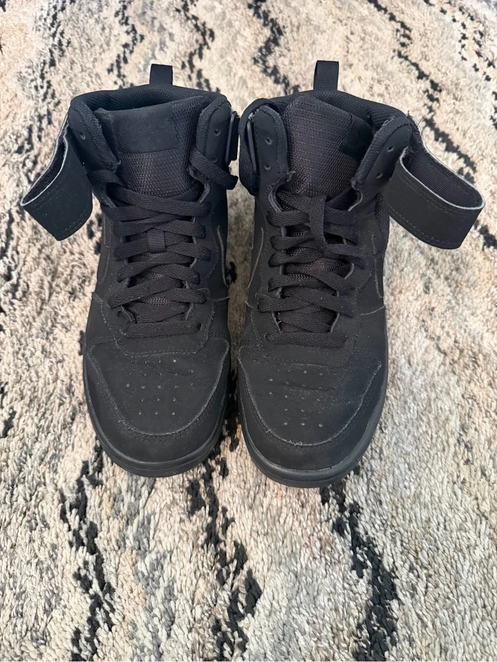 Nike Black High-Top Strap Lace-Up Sneakers